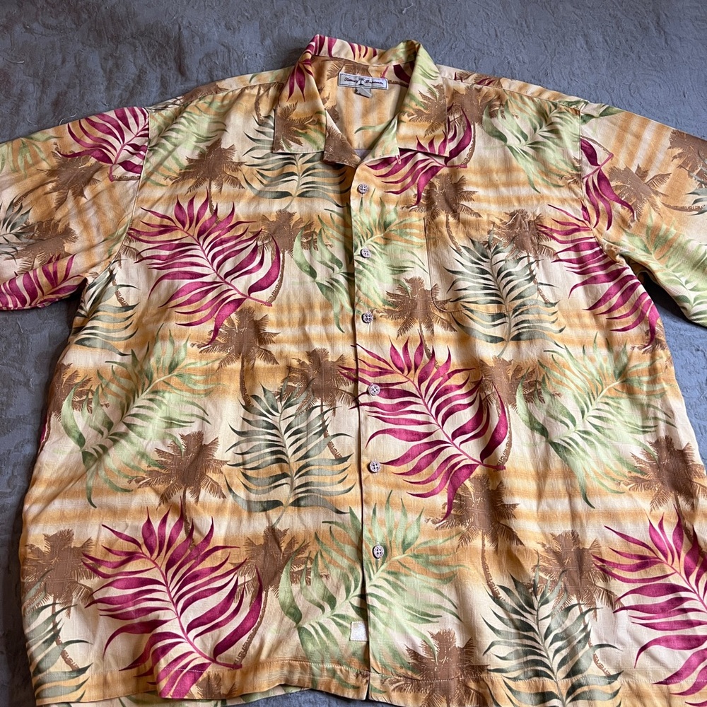 Tommy Bahama Men’s Hawaiian Shirt Size 2XL 100% Silk Spring Break Beach Bum